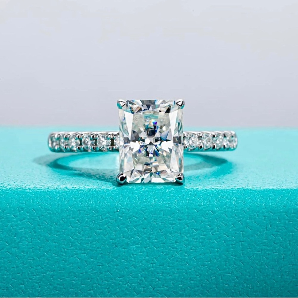 3.3 Carat Radiant Cut Moissanite Diamond Engagement Ring SIZE 8.5